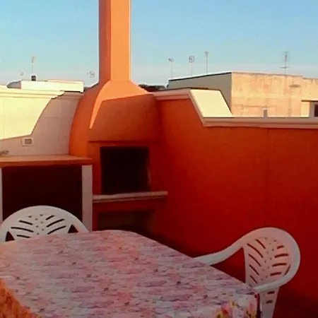 Casa Vacanze Celeste * אוג'נטו